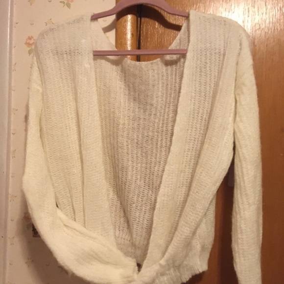 MissGuided Open Back Sweater NWOT - Picture 2 of 3